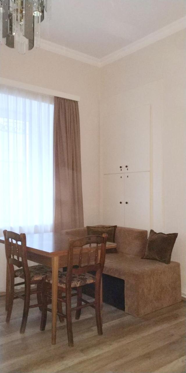Gulo'S Home تبليسي المظهر الخارجي الصورة